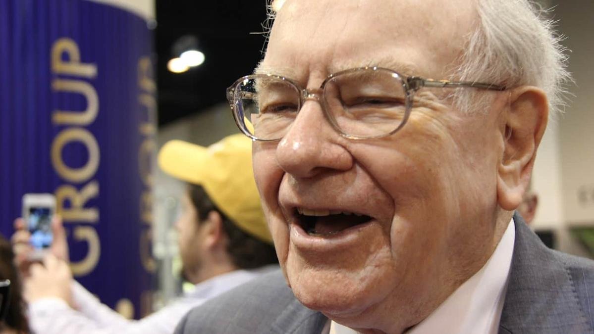 Rolls-Royce shares and Warren Buffett