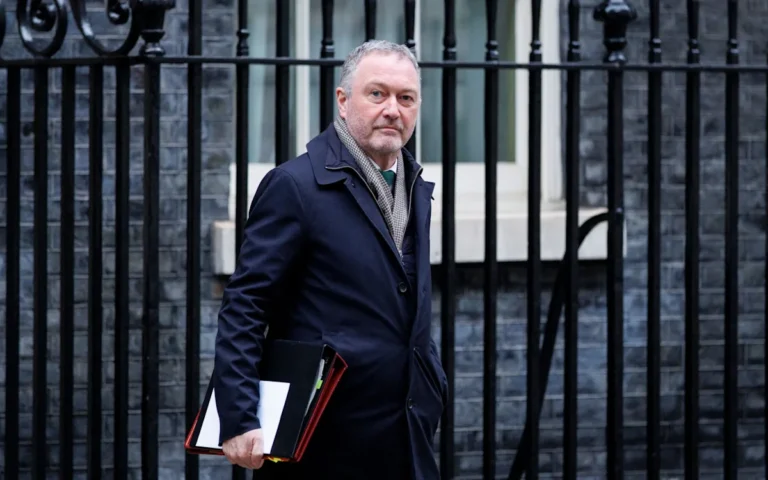 Labour party logo with Islamic and Hindu flags