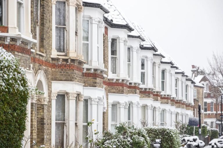 UK housing market rebounds after Christmas