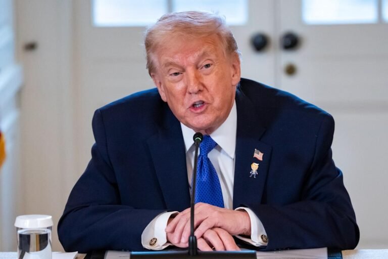 Trump proposes credit card rate cap