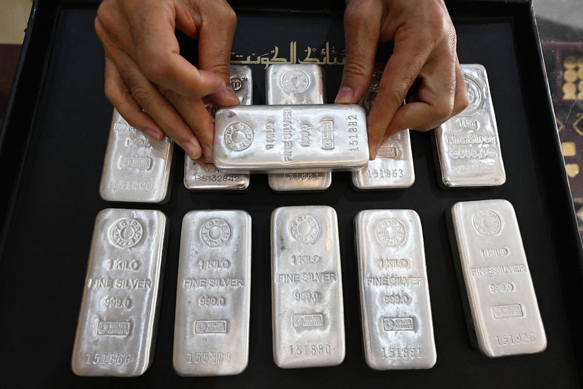 Silver prices rising with gold rally